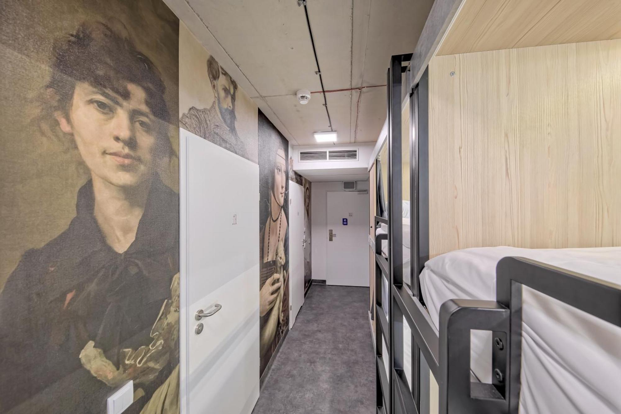 Easy One Premium Art Aparthotel Krakow Luaran gambar